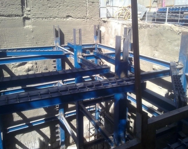 سازه فولادی