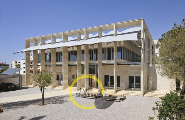 بازسازی سفارتخانه